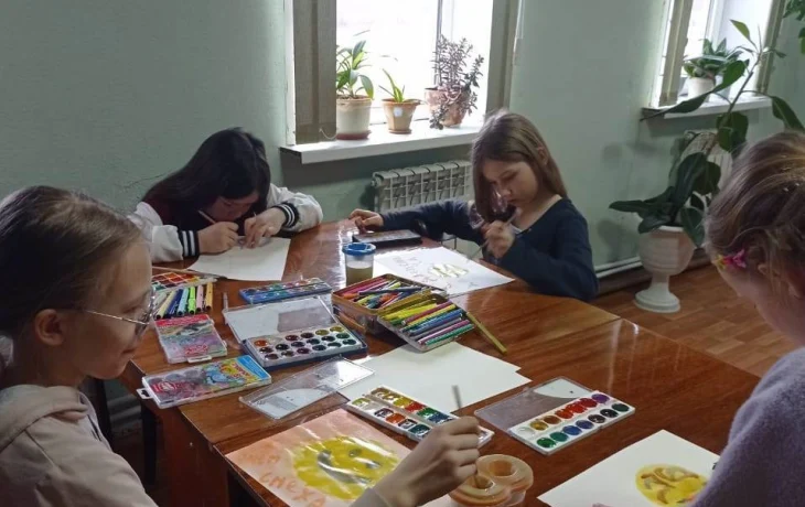 В Луначарской библиотеке прошел час смеха "День всех смешинок" 1